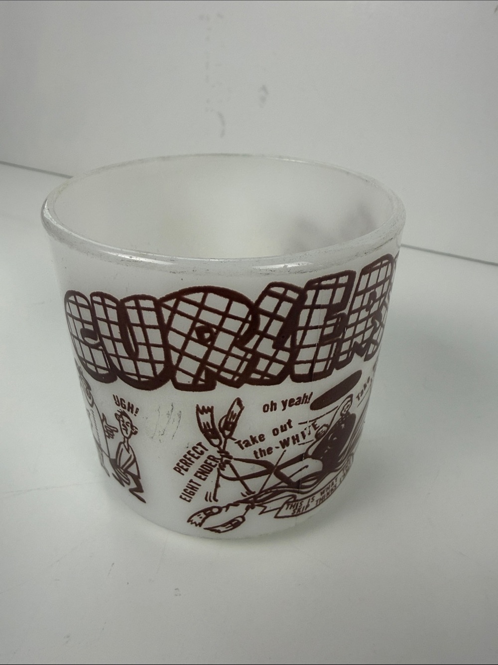 FederalVintage White Cartoon Graphic Glass Mug